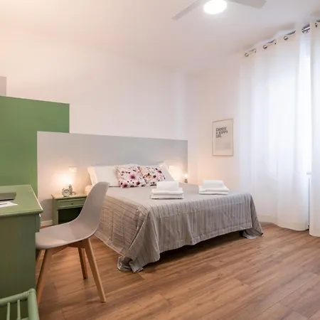 Apartment Smart Family In Pisa