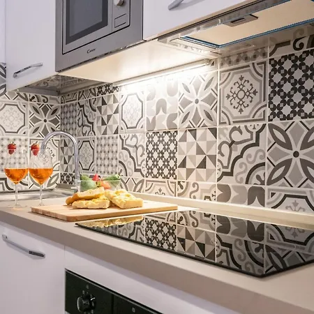 Smart Family In Apartment *